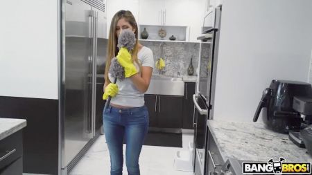Kimmy Granger Aidra Fox