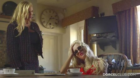 70 Years Old Lesbians