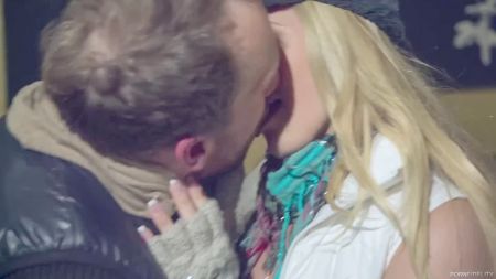 Naked Women Drink Pee