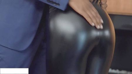 Balls Deep Creampie Pussy