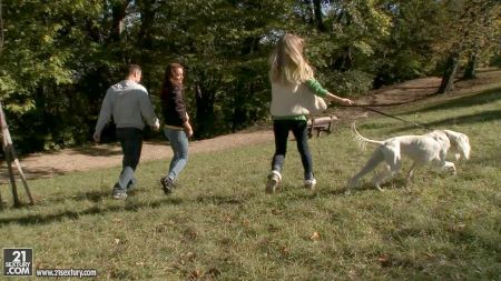 Mature Teen Blonde Old