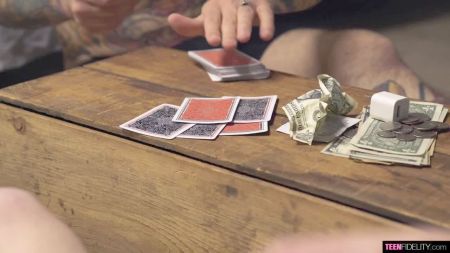 Amateur Girl Sucks Cock