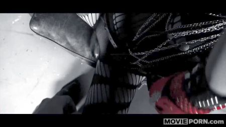 Ude Mexican In Public